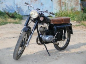 Мотоцикл Минск М-104